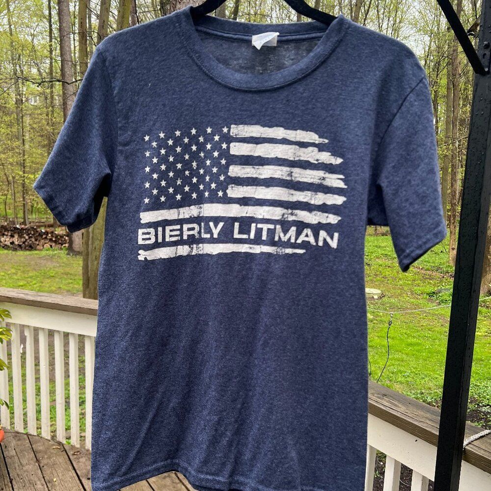 🔥 4 FOR $15 Item🔥Bierly Litman American Flag Graphic Tee